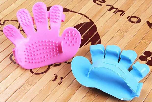 Rubber Pet Cleaning Massaging Grooming Glove Brush (6 Pcs) - Image 3